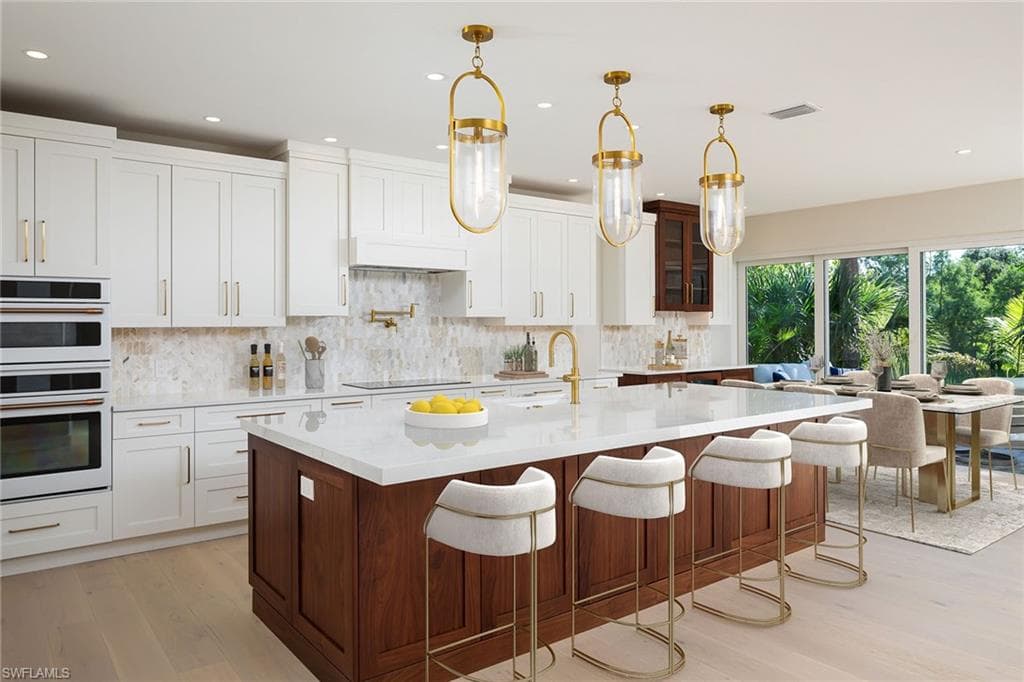 7573 Cordoba Cir, Naples, FL 34109-8