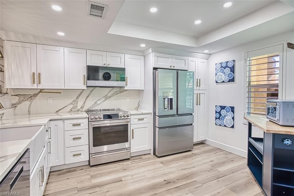 6549 Marissa Loop 21, Naples, FL 34108-12