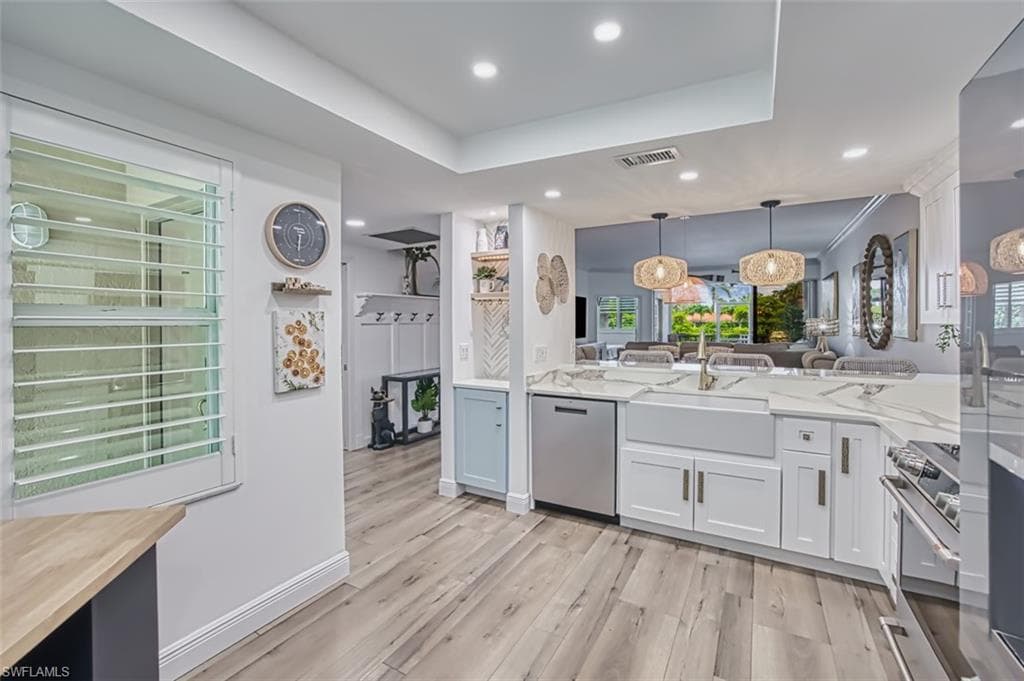 6549 Marissa Loop 21, Naples, FL 34108-13