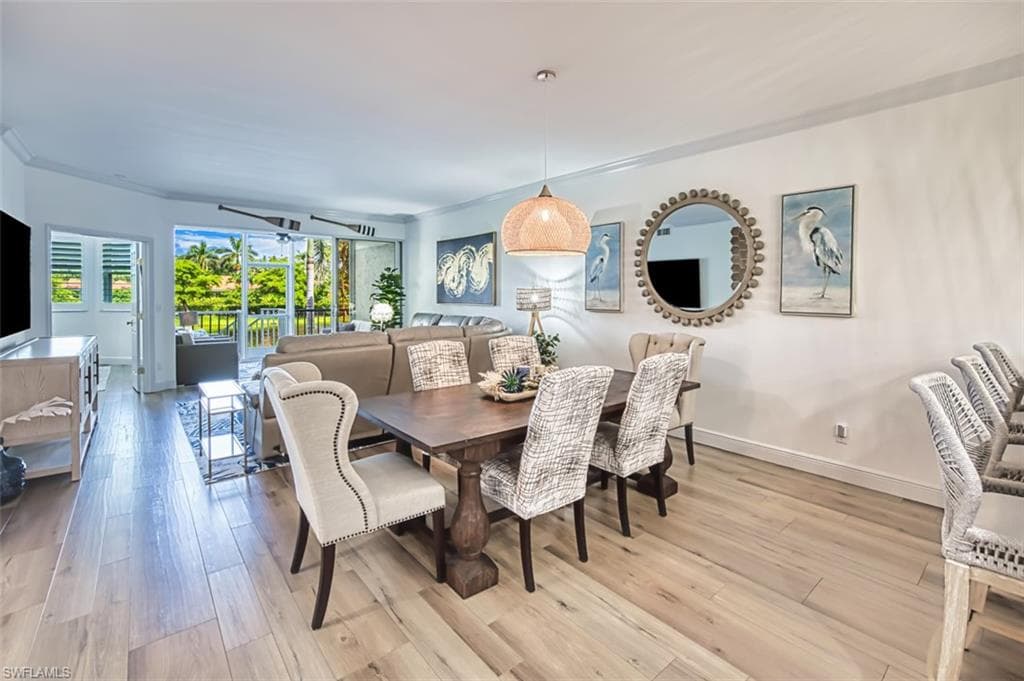 6549 Marissa Loop 21, Naples, FL 34108-18