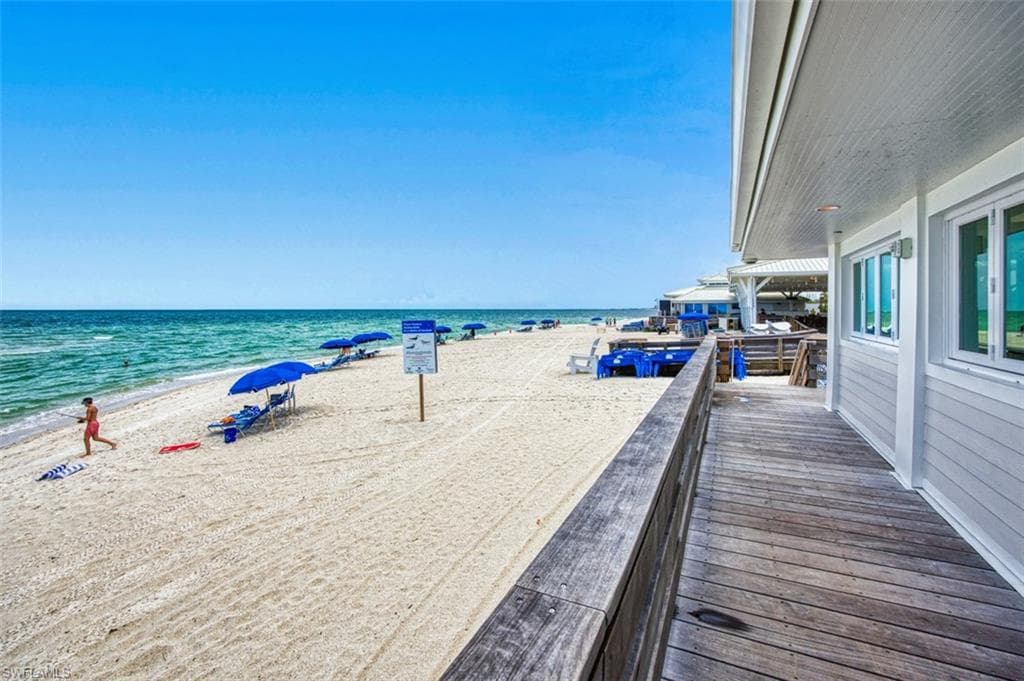 6549 Marissa Loop 21, Naples, FL 34108-48