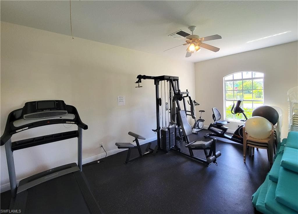 28501 Hidden Lake Dr, Bonita Springs, FL 34134-33