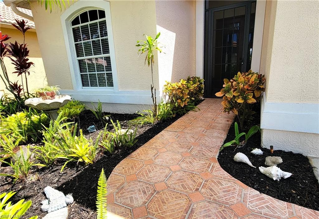 28501 Hidden Lake Dr, Bonita Springs, FL 34134-4