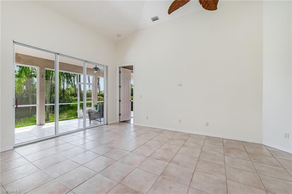 28501 Hidden Lake Dr, Bonita Springs, FL 34134-7
