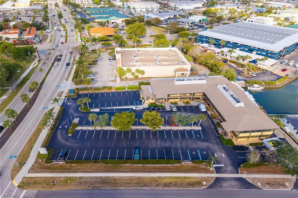 1118 Collier Blvd 207, Marco Island, FL 34145-1