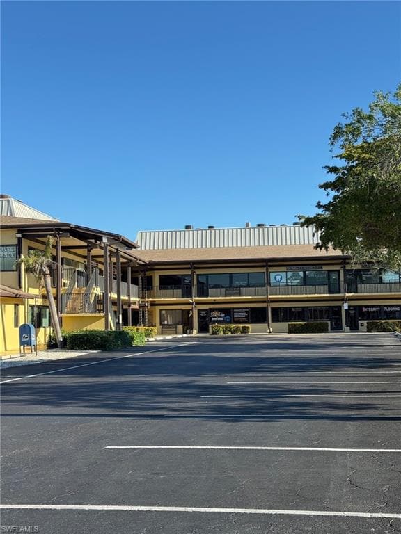 1118 Collier Blvd 207, Marco Island, FL 34145-6