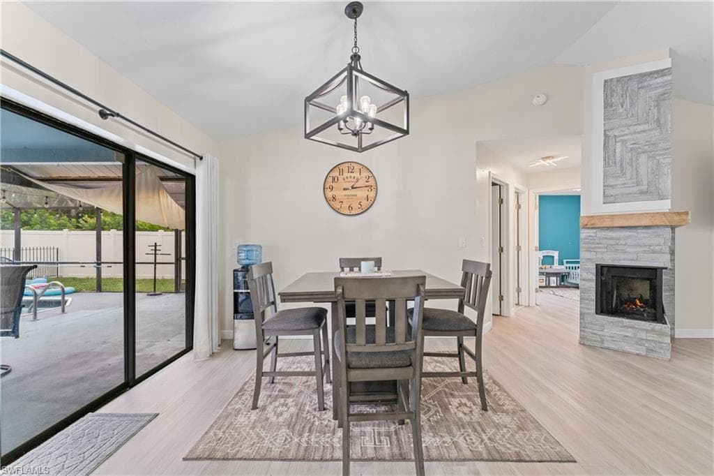 420 10th Ave, Cape Coral, FL 33990-15