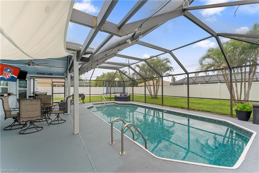 420 10th Ave, Cape Coral, FL 33990-29