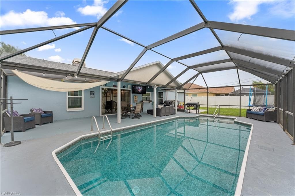 420 10th Ave, Cape Coral, FL 33990-30