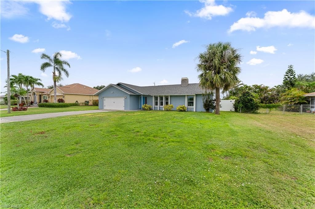 420 10th Ave, Cape Coral, FL 33990-4