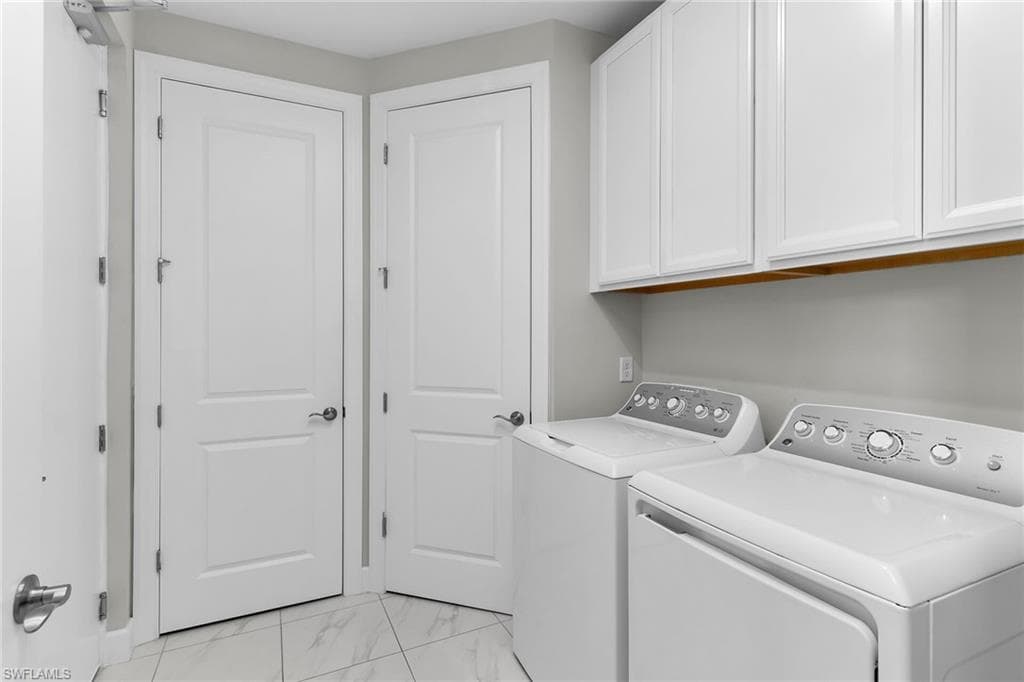 15249 Zeno Way 102, Naples, FL 34114-26
