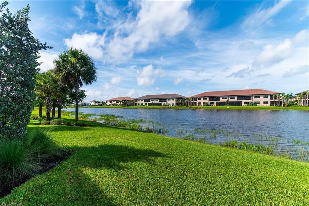15249 Zeno Way 102, Naples, FL 34114-28