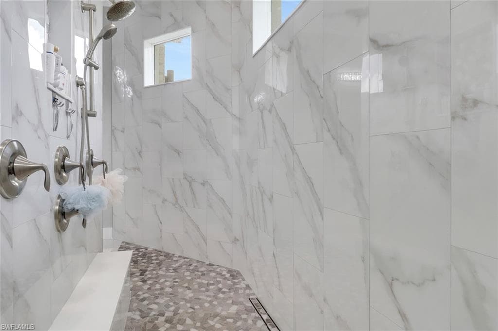 1086 21st St SW, Naples, FL 34117-23