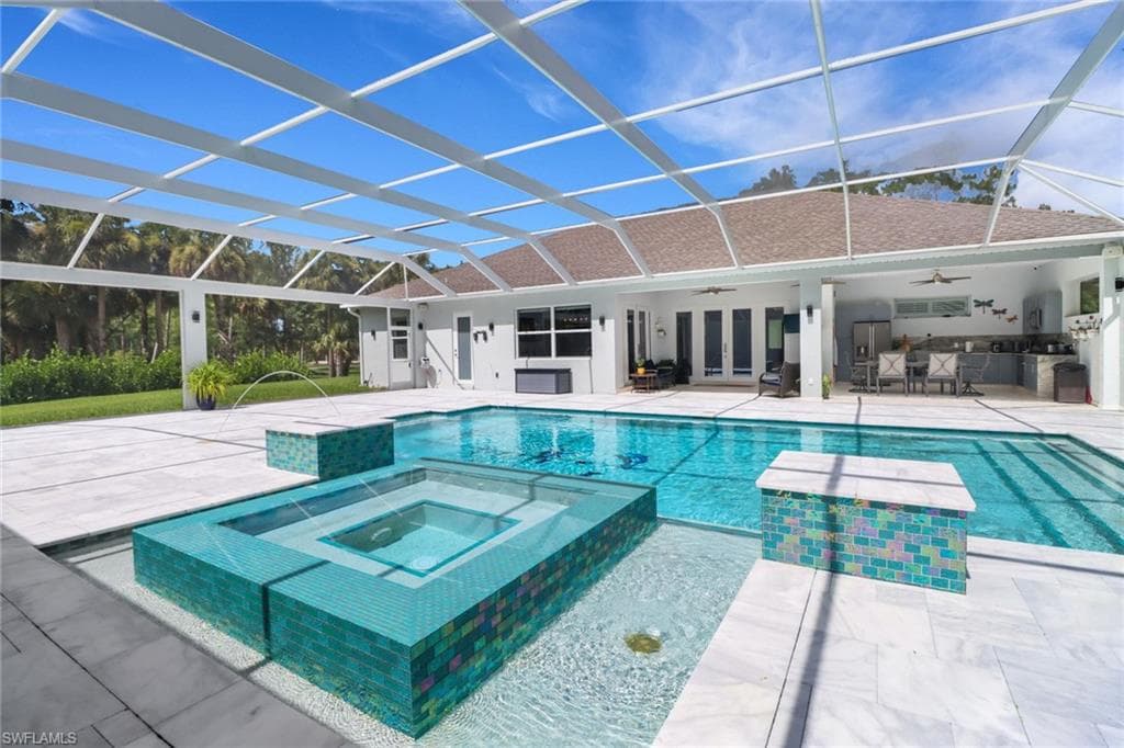 1086 21st St SW, Naples, FL 34117-33