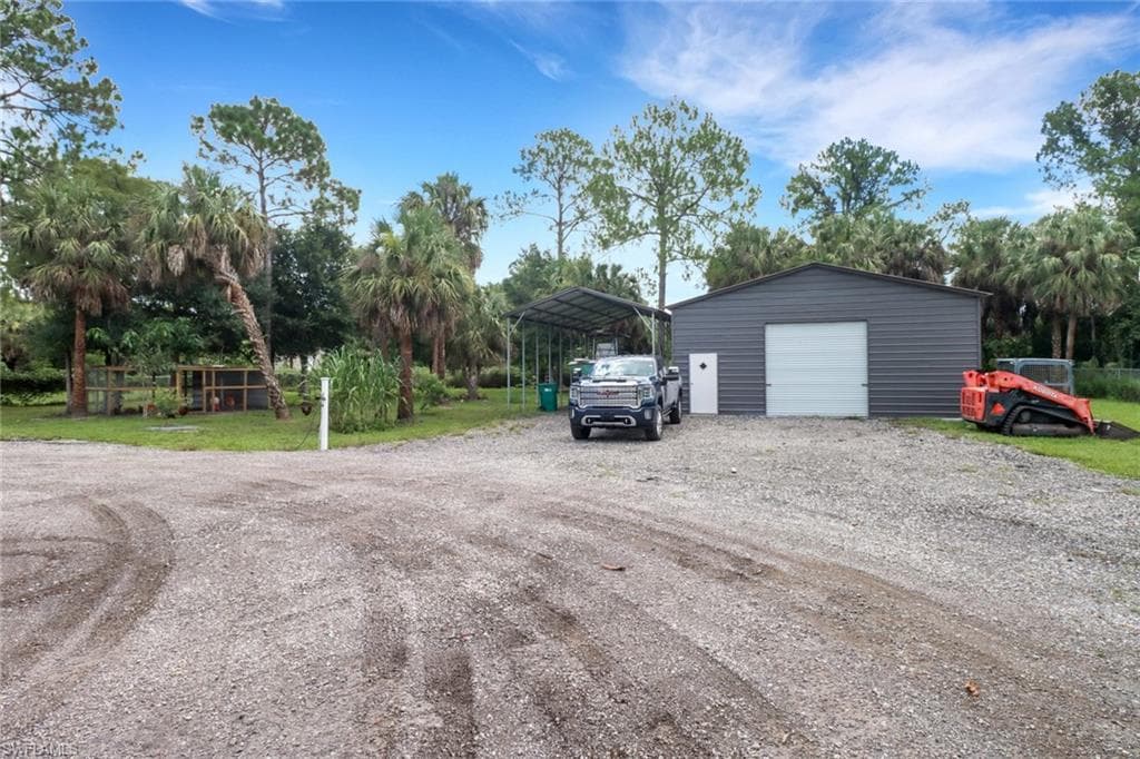 1086 21st St SW, Naples, FL 34117-43