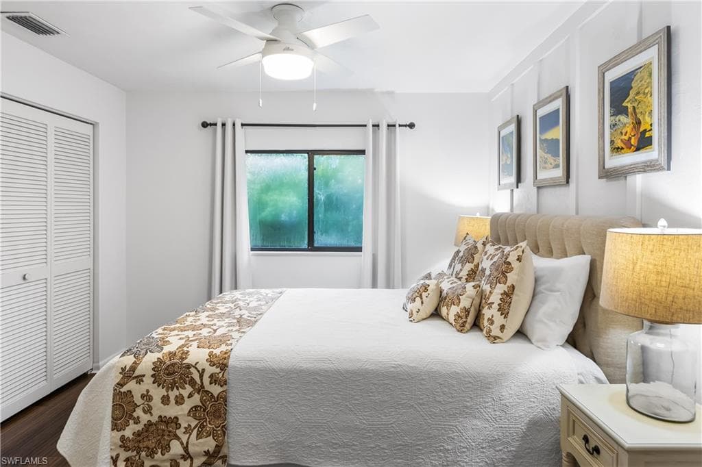 65 Tahiti Rd, Marco Island, FL 34145-15