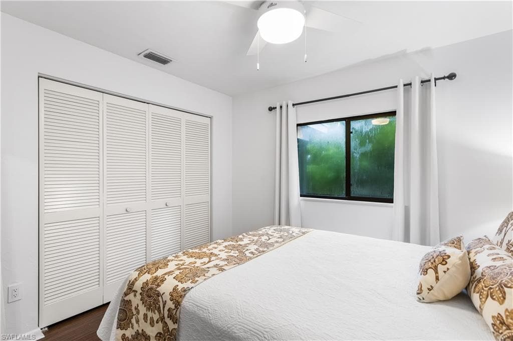 65 Tahiti Rd, Marco Island, FL 34145-17