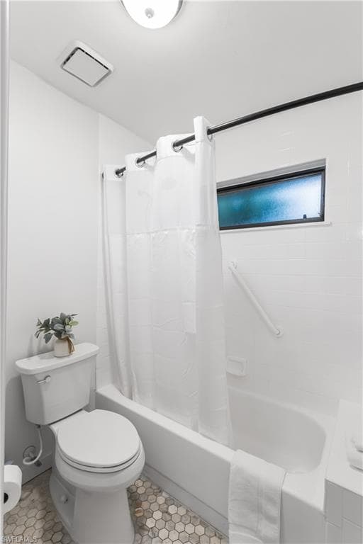 65 Tahiti Rd, Marco Island, FL 34145-29