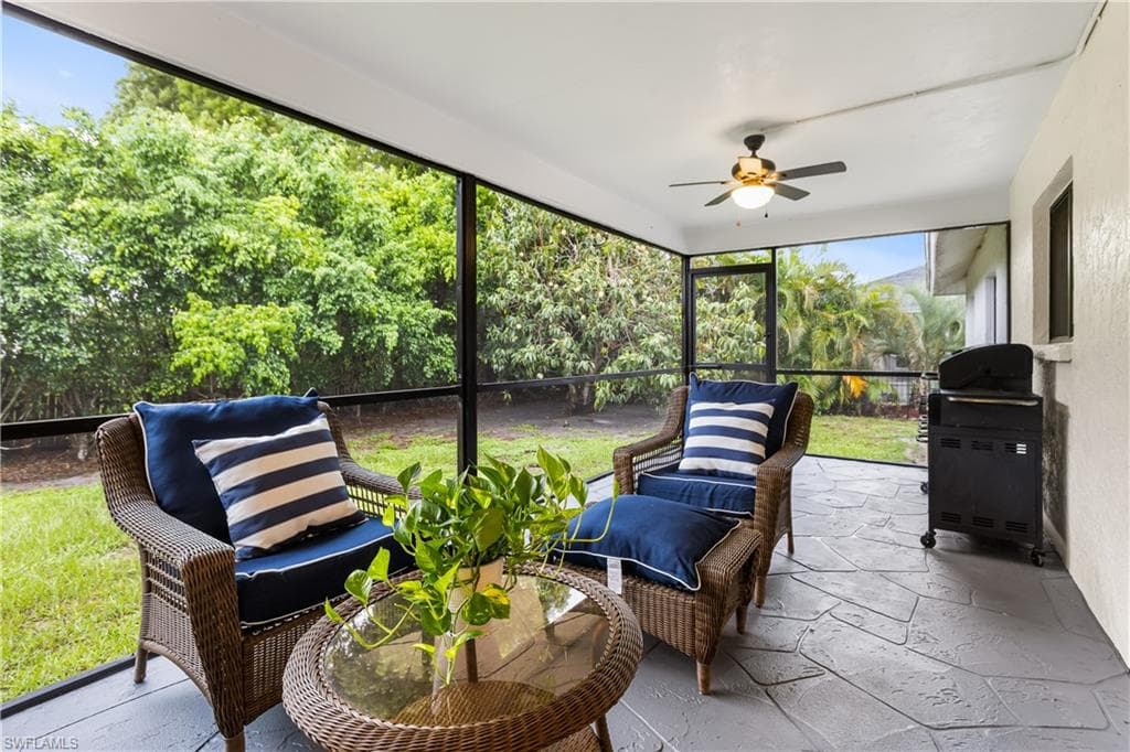 65 Tahiti Rd, Marco Island, FL 34145-34