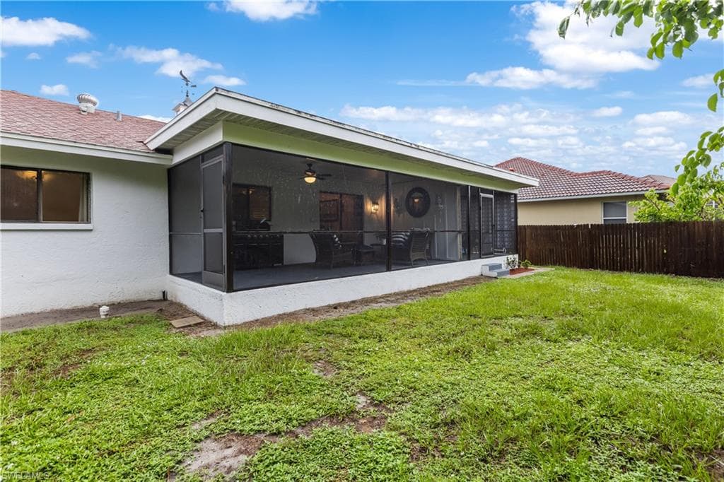 65 Tahiti Rd, Marco Island, FL 34145-36