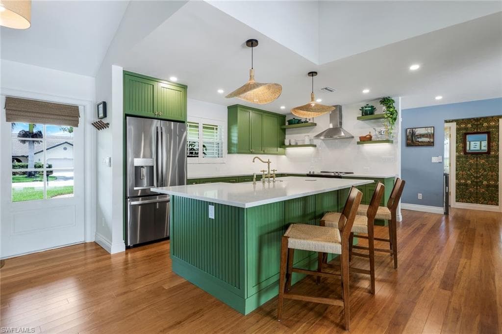 2319 Queens Way, Naples, FL 34112-10