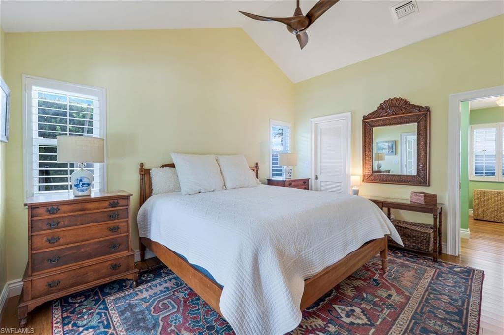 2319 Queens Way, Naples, FL 34112-18