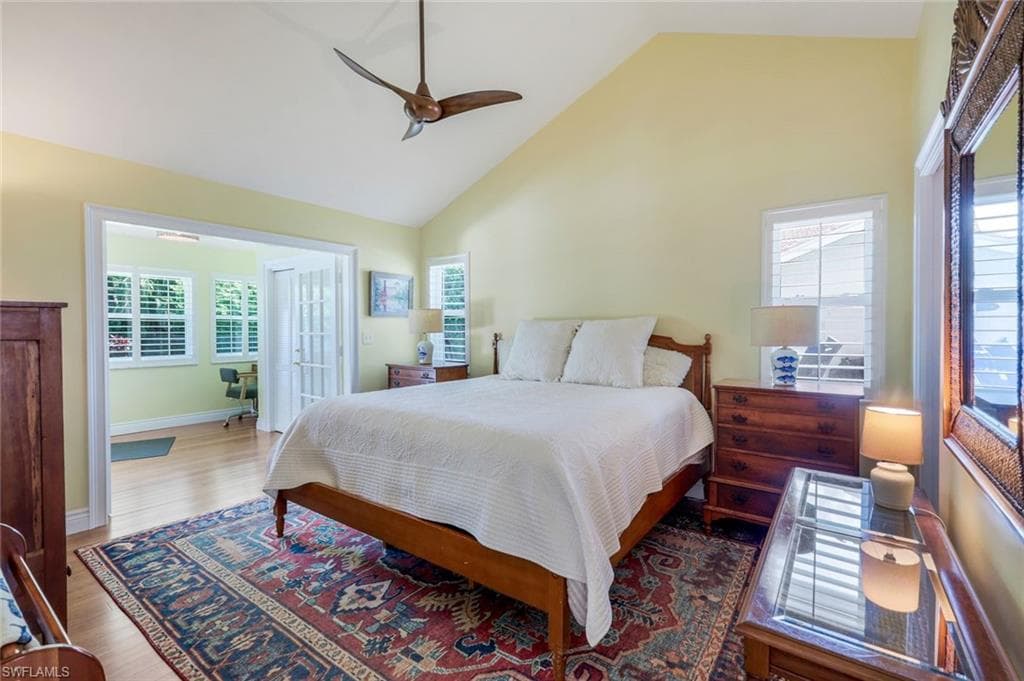 2319 Queens Way, Naples, FL 34112-19