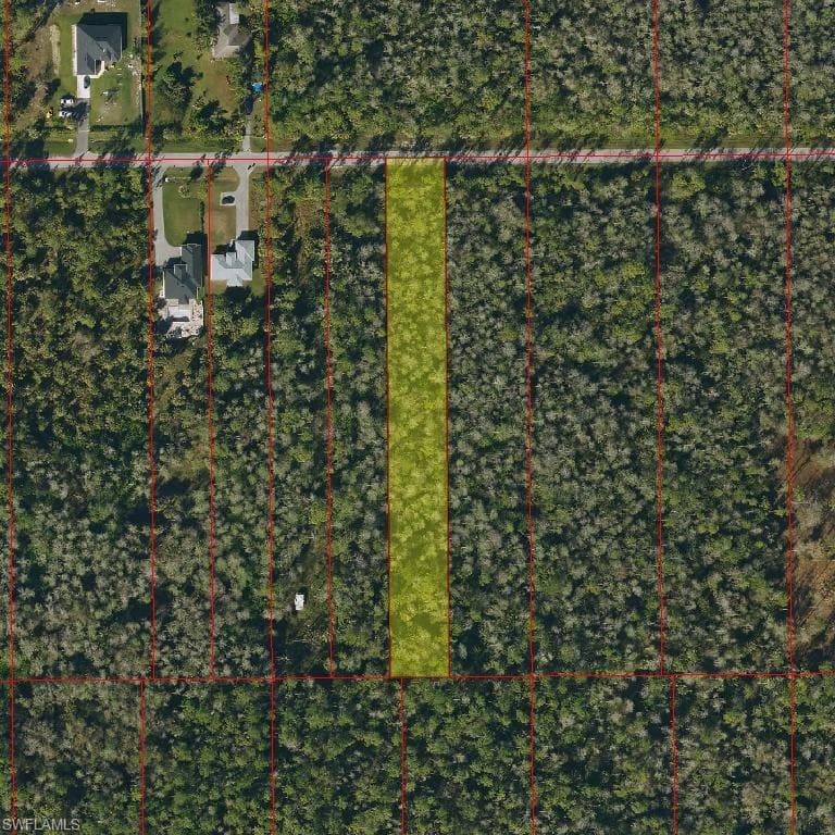 4830 8th Ave SE, Naples, FL 34117-1