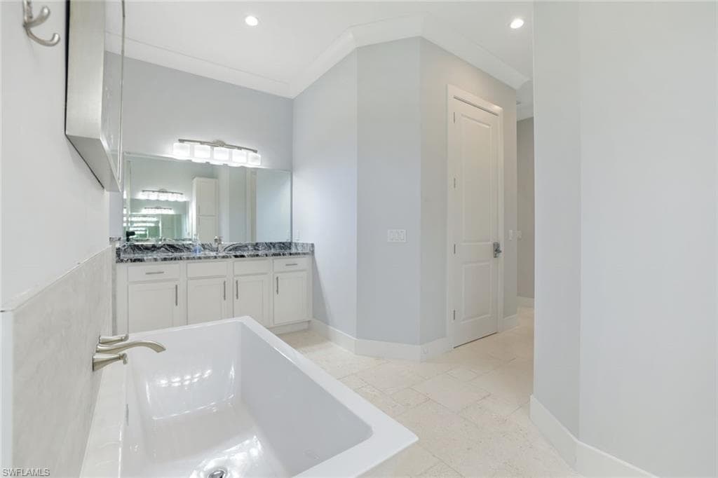 101 Bald Eagle Dr, Marco Island, FL 34145-22