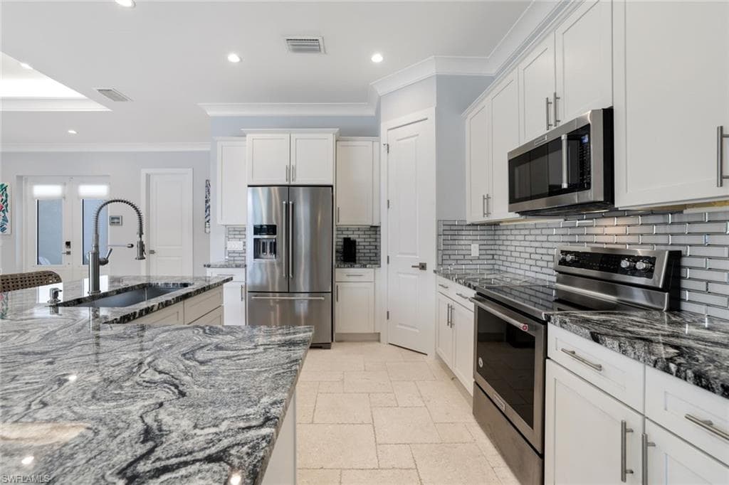 101 Bald Eagle Dr, Marco Island, FL 34145-5