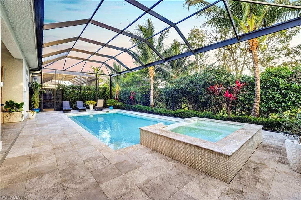 3164 Capistrano Ln, Naples, FL 34114-9