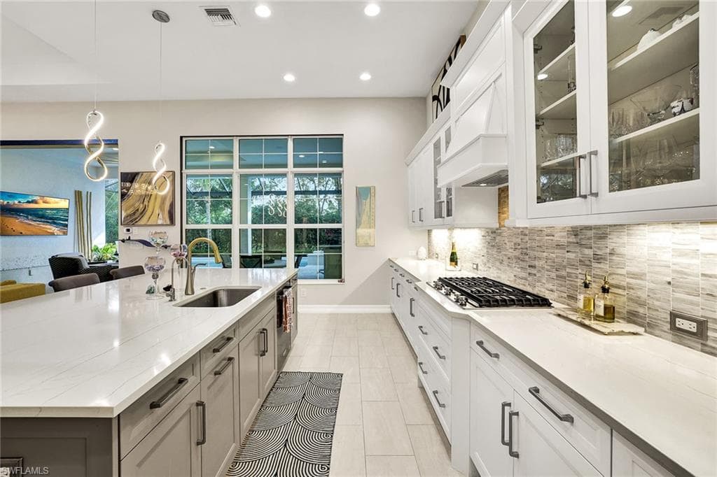 3164 Capistrano Ln, Naples, FL 34114-20