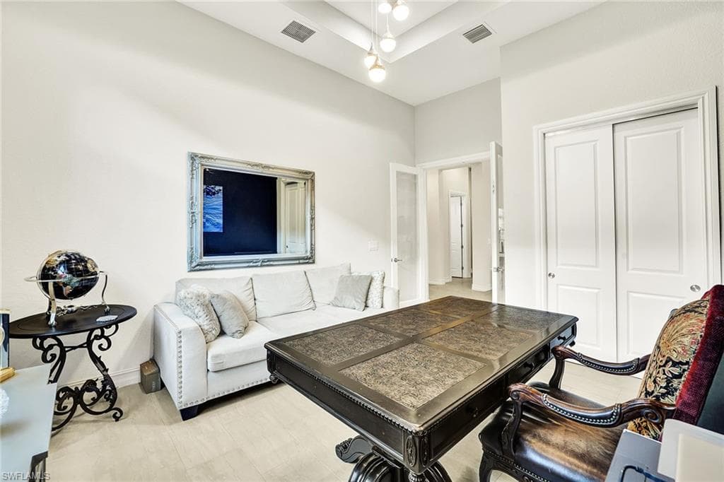 3164 Capistrano Ln, Naples, FL 34114-28