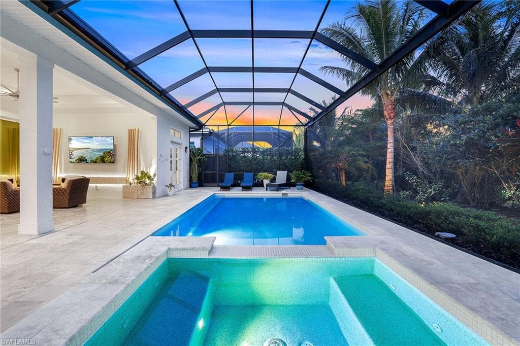 3164 Capistrano Ln, Naples, FL 34114-29