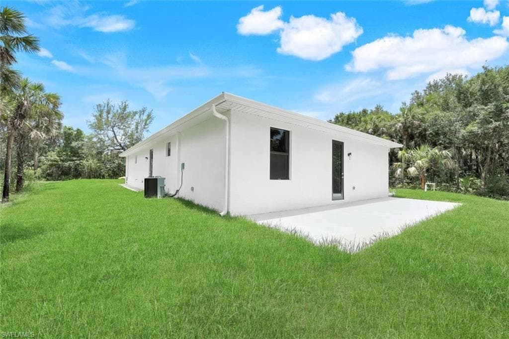 4393 32nd Ave SE, Naples, FL 34117-14