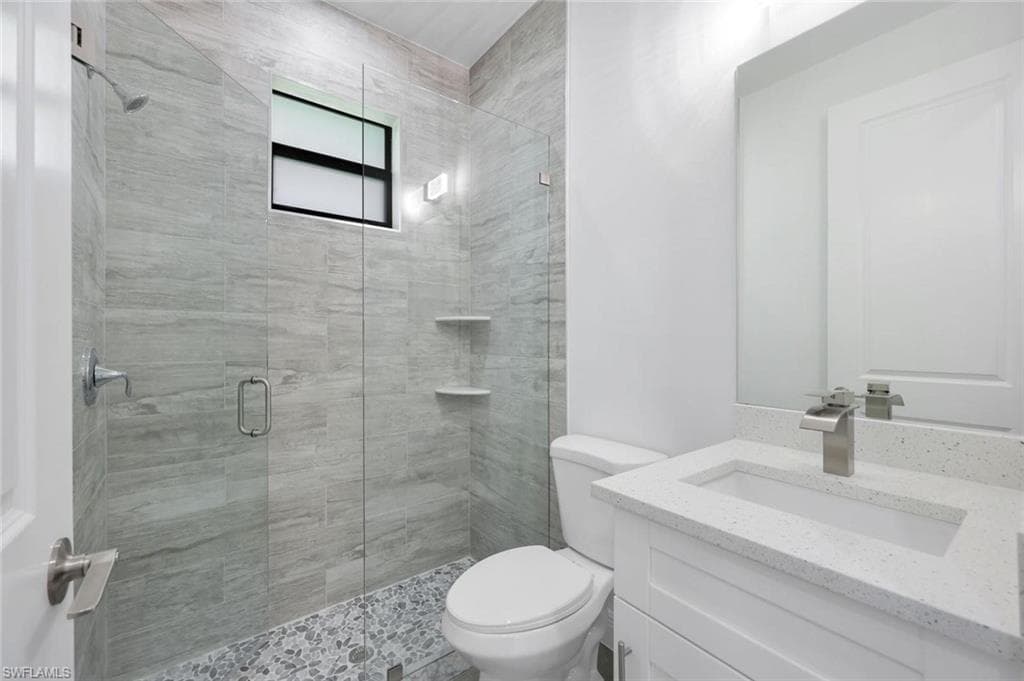 4393 32nd Ave SE, Naples, FL 34117-15