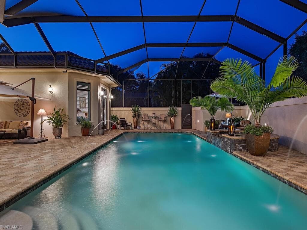 2204 Goshawk Ct, Naples, FL 34105-22
