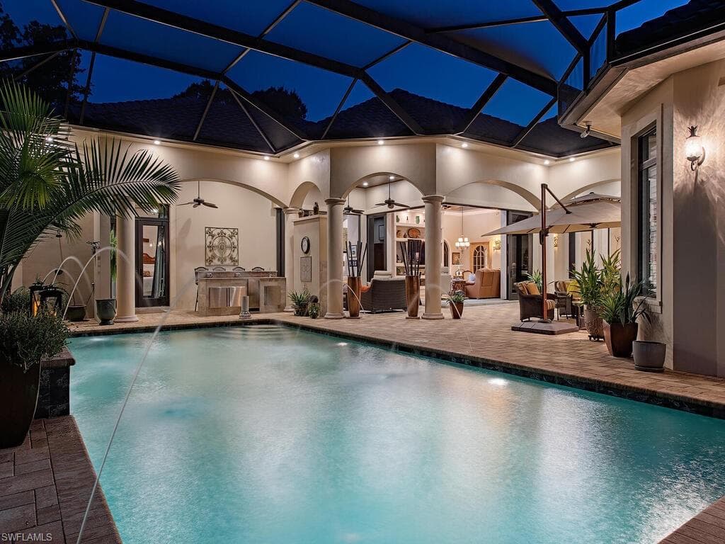 2204 Goshawk Ct, Naples, FL 34105-23