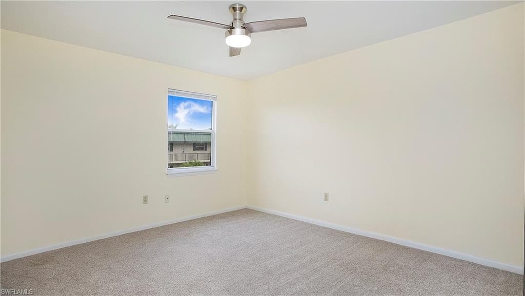 600 Valley Stream Dr C-1, Naples, FL 34113-22