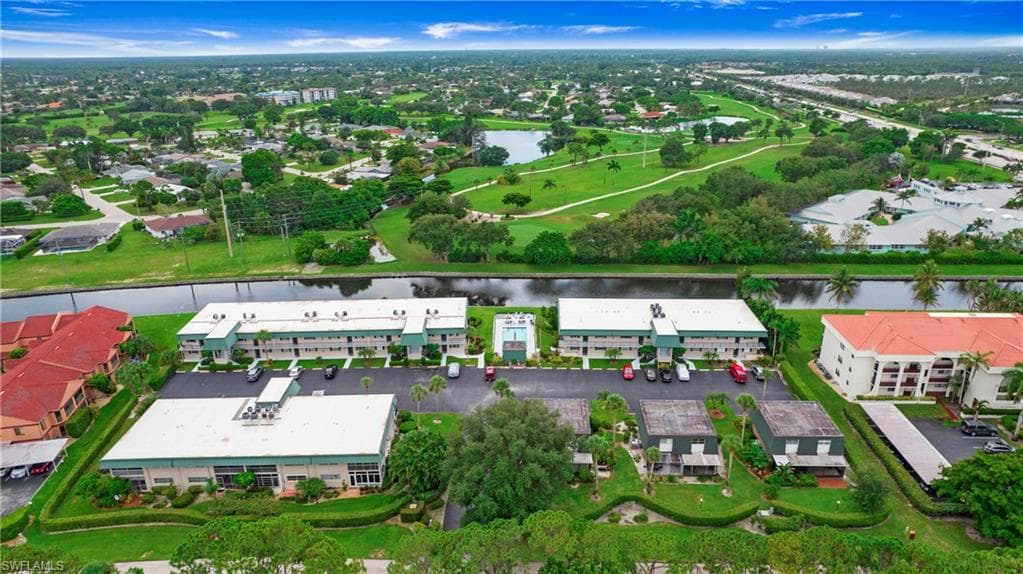 600 Valley Stream Dr C-1, Naples, FL 34113-42