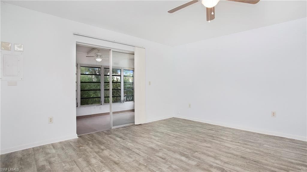 600 Valley Stream Dr C-1, Naples, FL 34113-7
