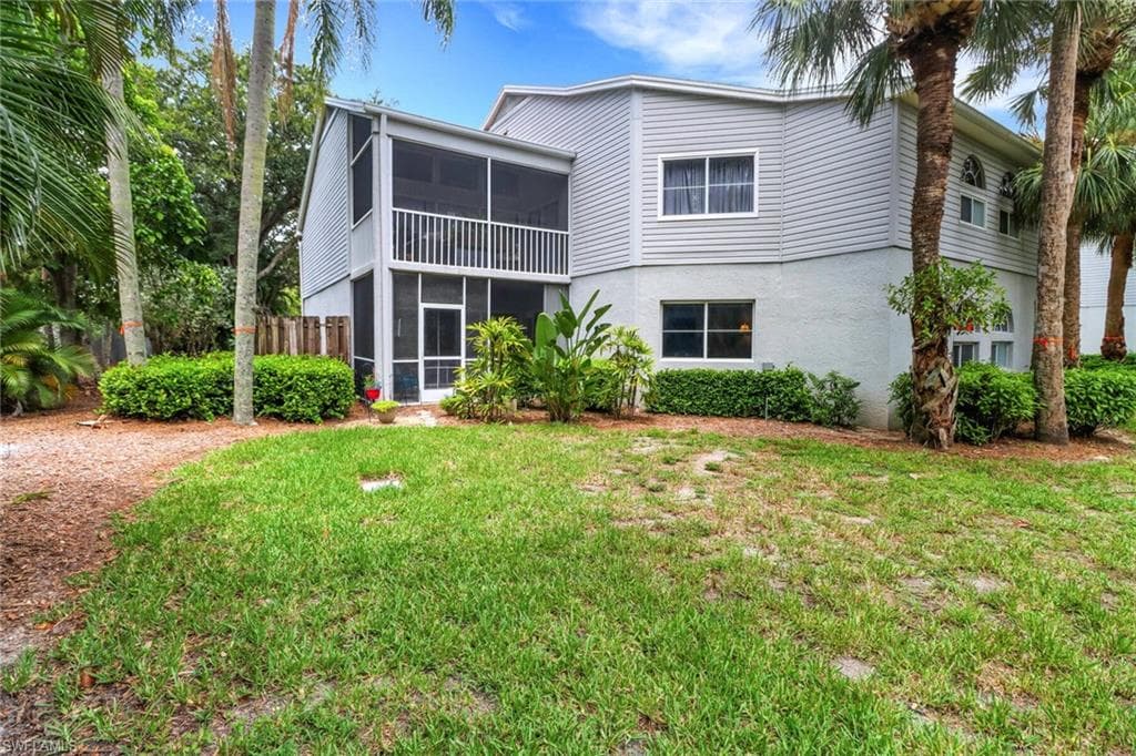 2820 Citrus Lake Dr T101, Naples, FL 34109-3