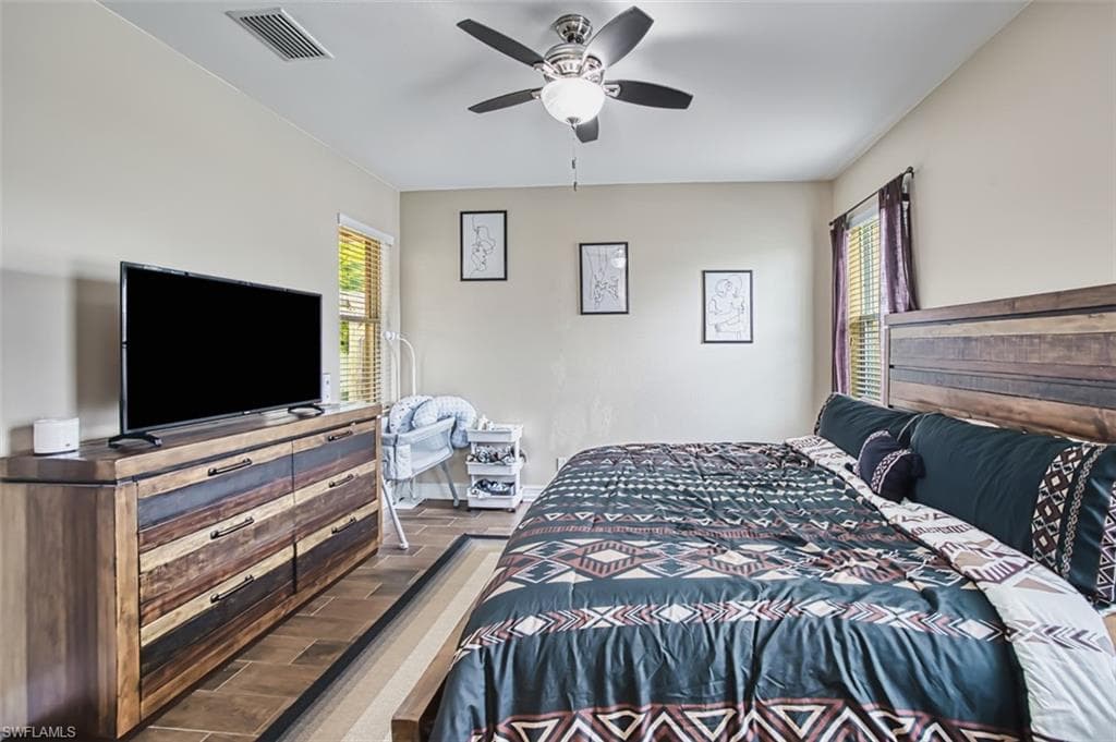 4609 Santiago Ln, Bonita Springs, FL 34134-25