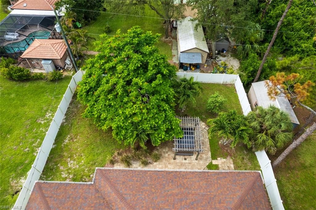 4609 Santiago Ln, Bonita Springs, FL 34134-36