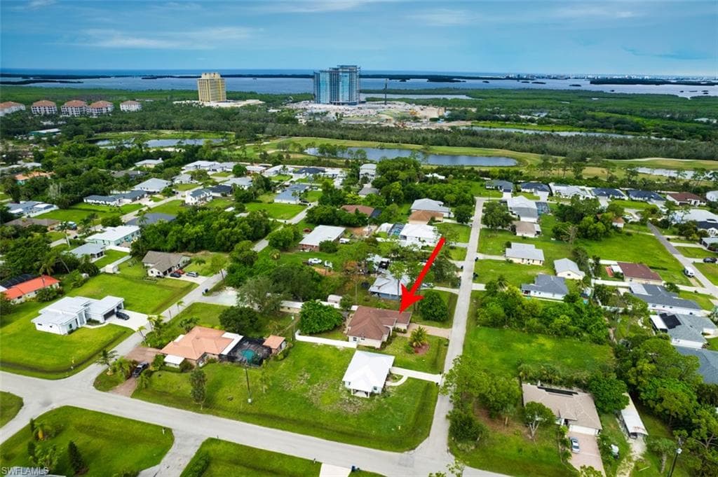 4609 Santiago Ln, Bonita Springs, FL 34134-5