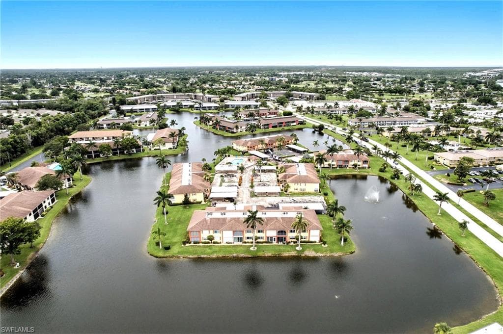 366 Charlemagne Blvd C201, Naples, FL 34112-39