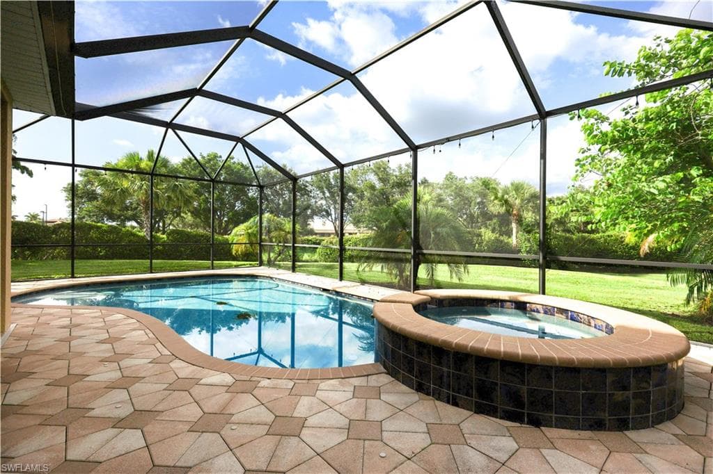3330 Banyon Hollow Loop, North Fort Myers, FL 33903-23