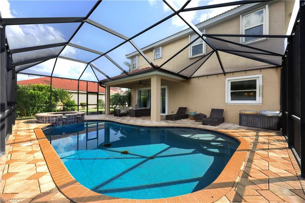 3330 Banyon Hollow Loop, North Fort Myers, FL 33903-24