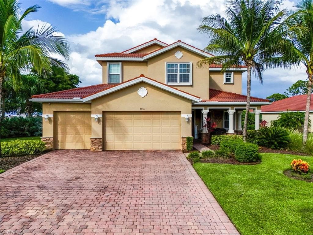3330 Banyon Hollow Loop, North Fort Myers, FL 33903-2