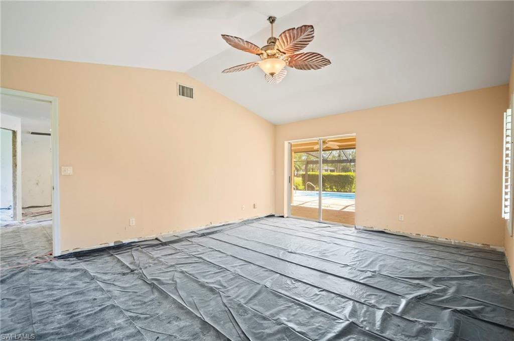 158 Palmetto Dunes Cir, Naples, FL 34113-36